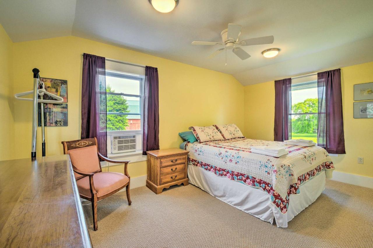 Charming Stanley Home With Yard, 7 Mi To Seneca Lake Geneva Bagian luar foto